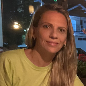 Dr Karina Sichieri